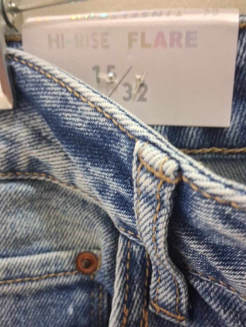Women Rue21 Light Blue High-Rise Button-Fly Flare Jeans Size 15 - Picture 6 of 9